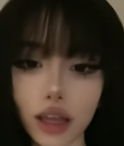 1763817316392
