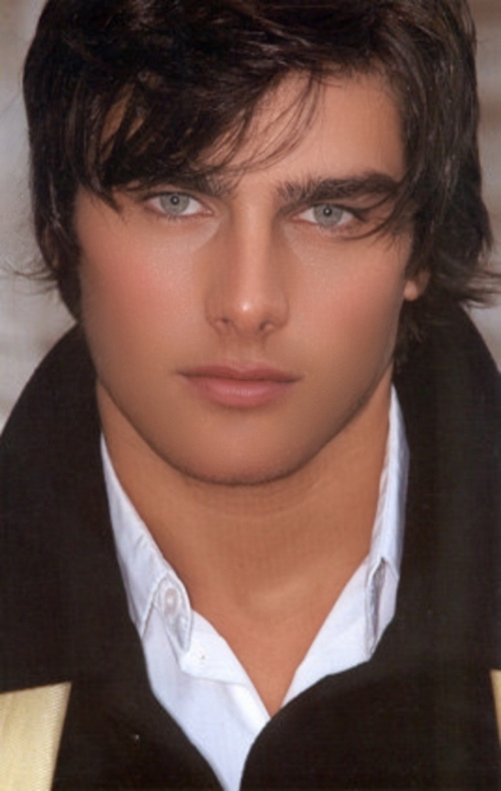 Picsart 25 11 23 21 50 47 662