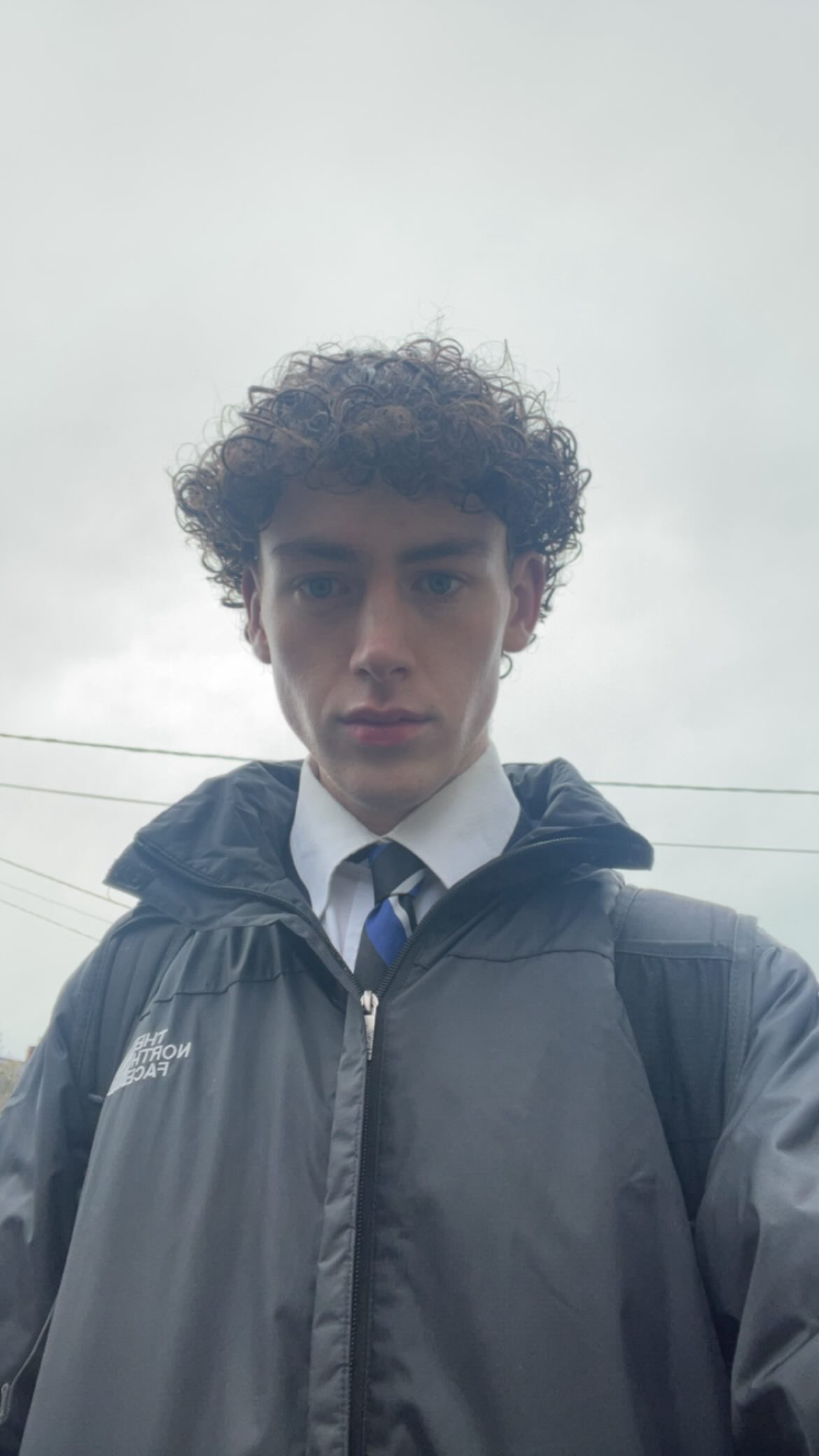 581E855B C3B3 4BEC B872 0D0140F169BF