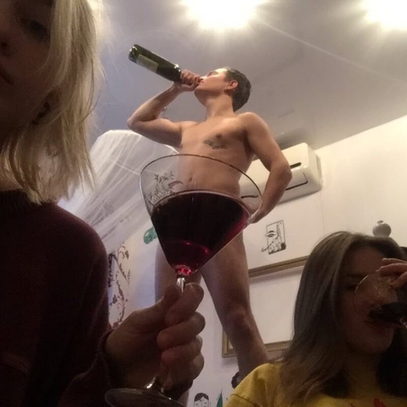 76e07db95d0f 800x800