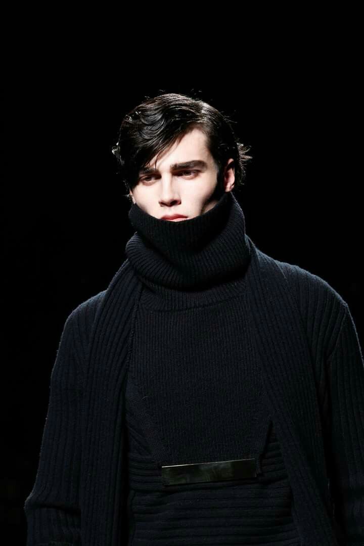 Oussama guessoum algerian model based in france v0 v2bz6m7vnk3d1