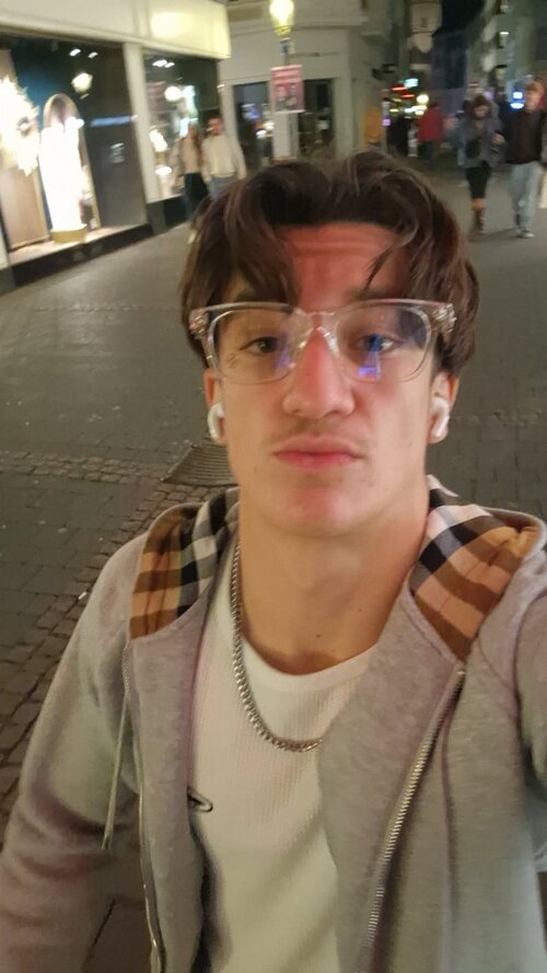 WhatsApp Bild 2025-11-01 um 02.08.30_18c4699d.jpg