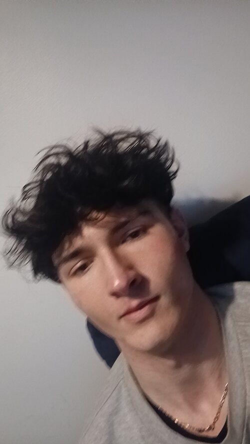Snapchat-1648757652.jpg