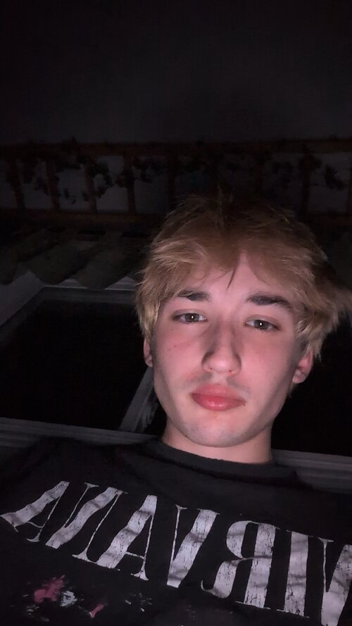 Snapchat-1985139465.jpg