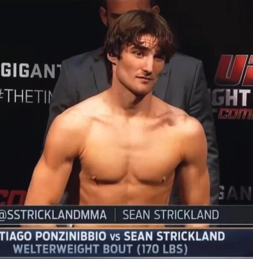 former-ufc-champion-sean-strickland-v0-awy9kpy0rudc1.jpg