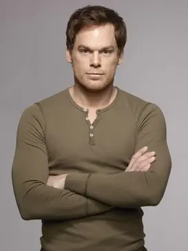 Michael_C._Hall_as_Dexter_Morgan_publicity_photo,_2012.webp
