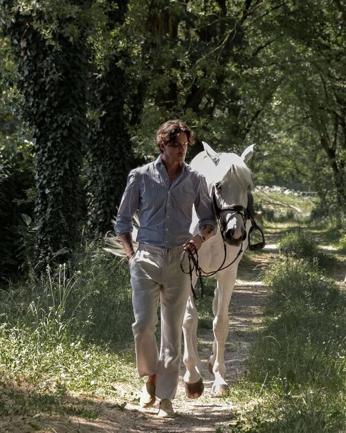 E7defc5baf706c0081a1633a83cf6b4a