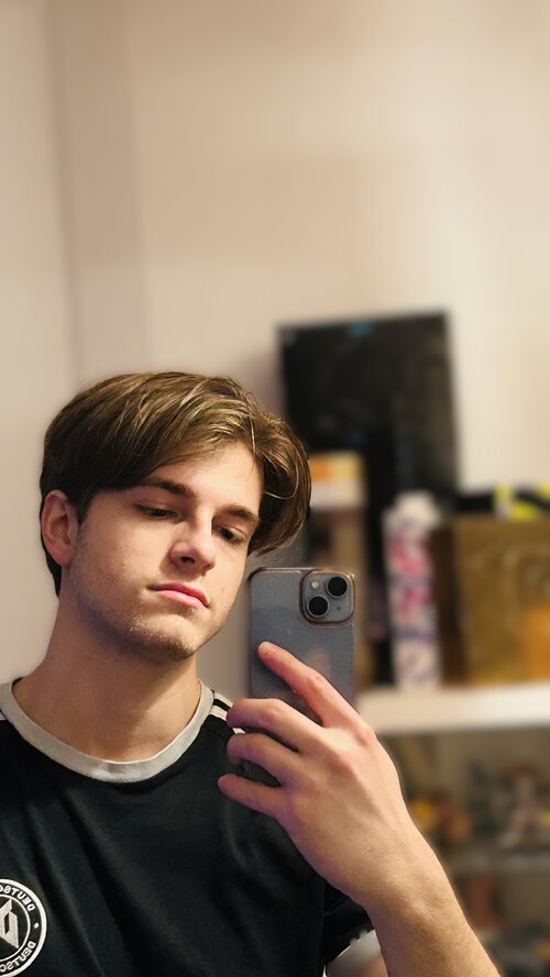 Foto 17.11.25, 22 44 49.jpg