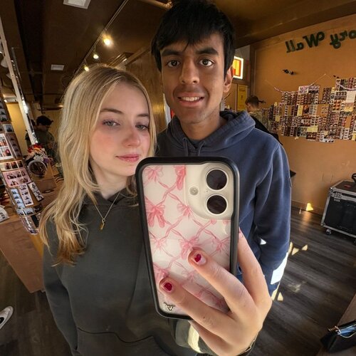 4ec6662a3746cb5b4a3a1db44318cd66tplv tiktokx cropcenter 1080 1080