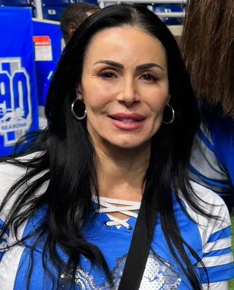 Kendra is aging too much botox v0 0e26v344gncc1