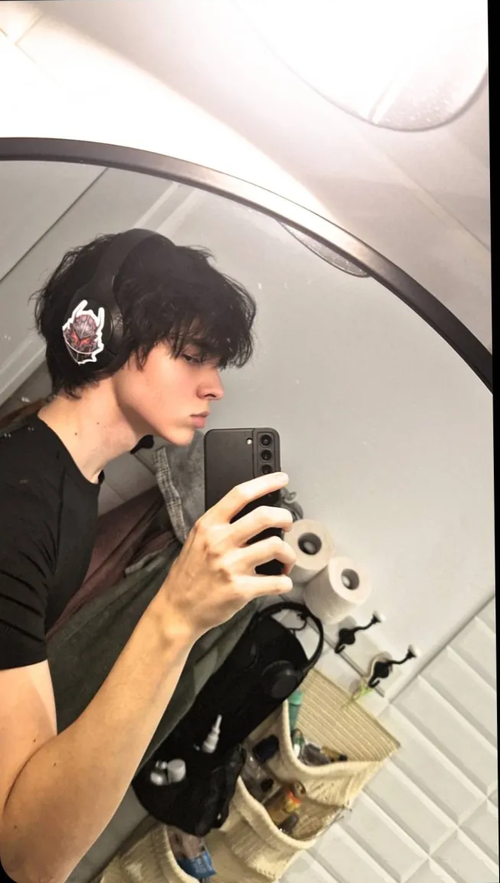 Screenshot 2025-11-23 122719.png