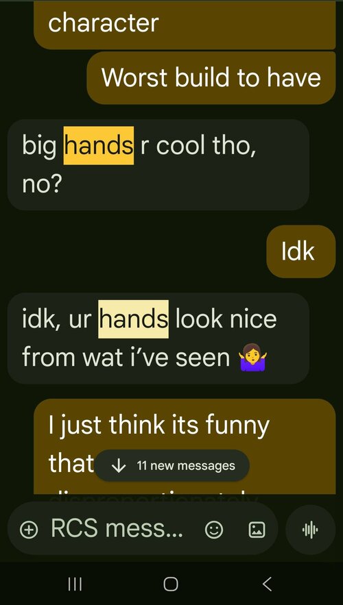 Screenshot_20251123_015942_Messages.jpg
