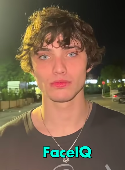 Screenshot from 2025 12 08 22 10 47