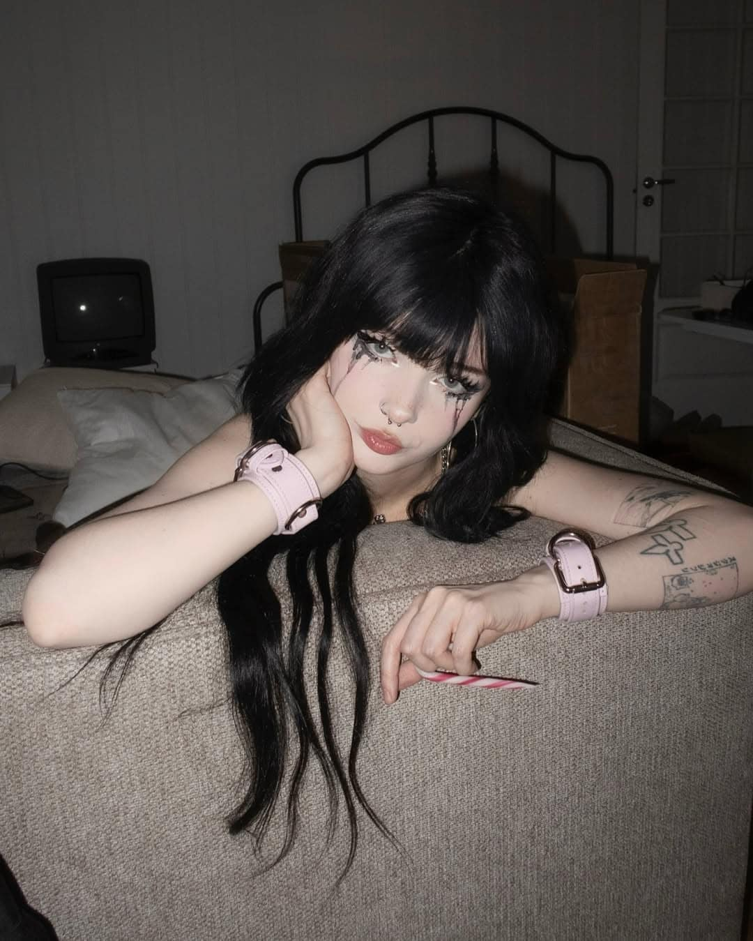 5637508 1765484598265