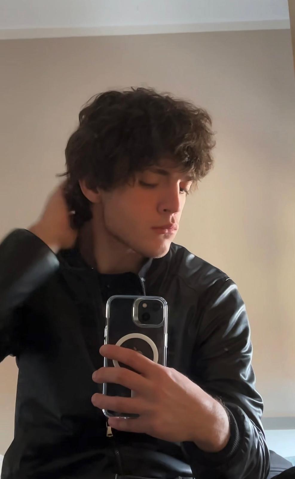 5d0dd68f 4bb0 489d a30e 818b68eb0d99