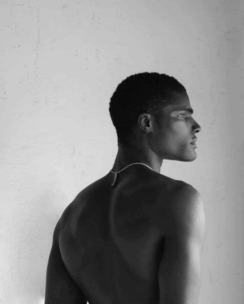 Retouch 2025121310220562