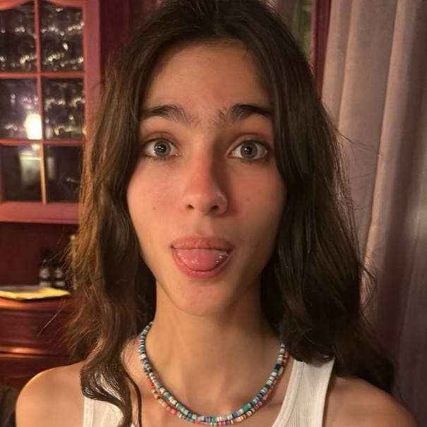 D9430388d35fe1595a4c4bb8448e0fff