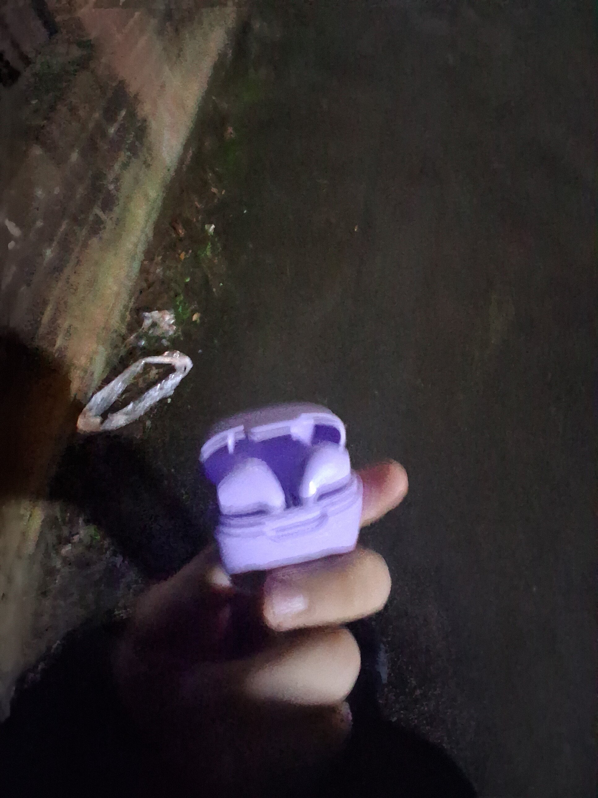 17657376525242054465289736392560