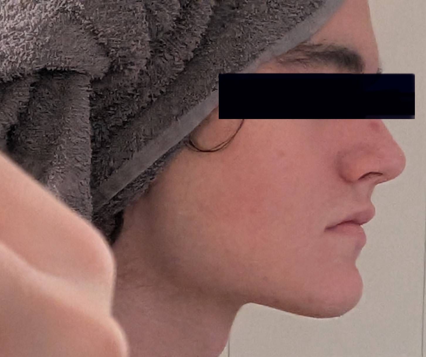 PXL 20251028 184904222