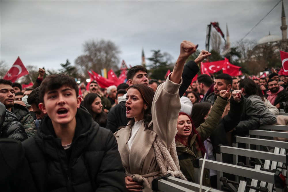 Protest in support of Imamoglu