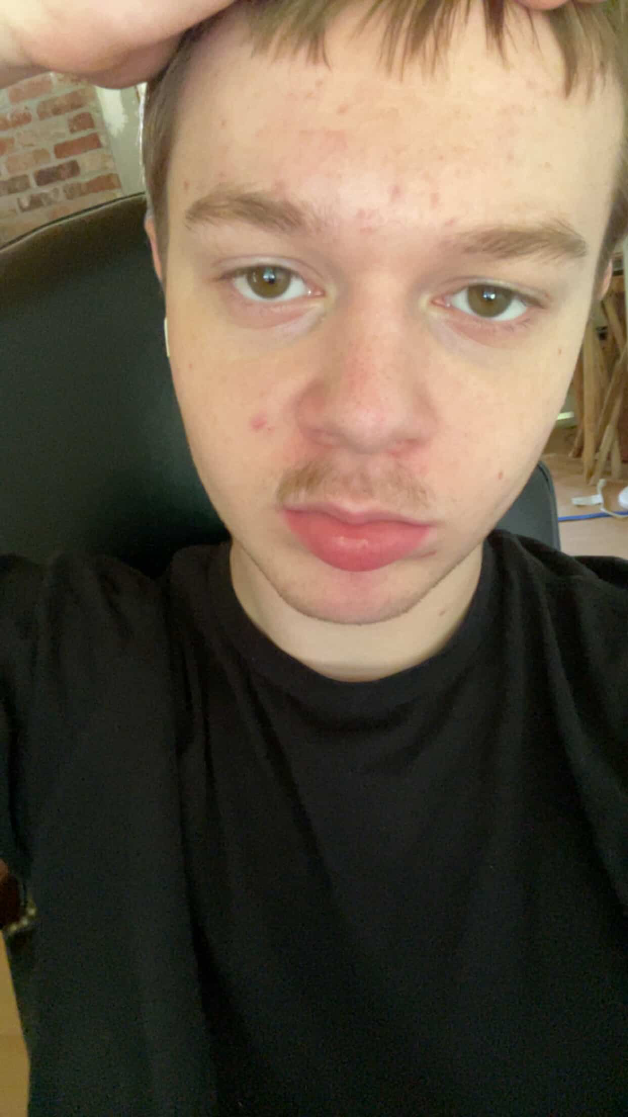 63F12BAD E103 4601 8535 5EACB6D9FB1E