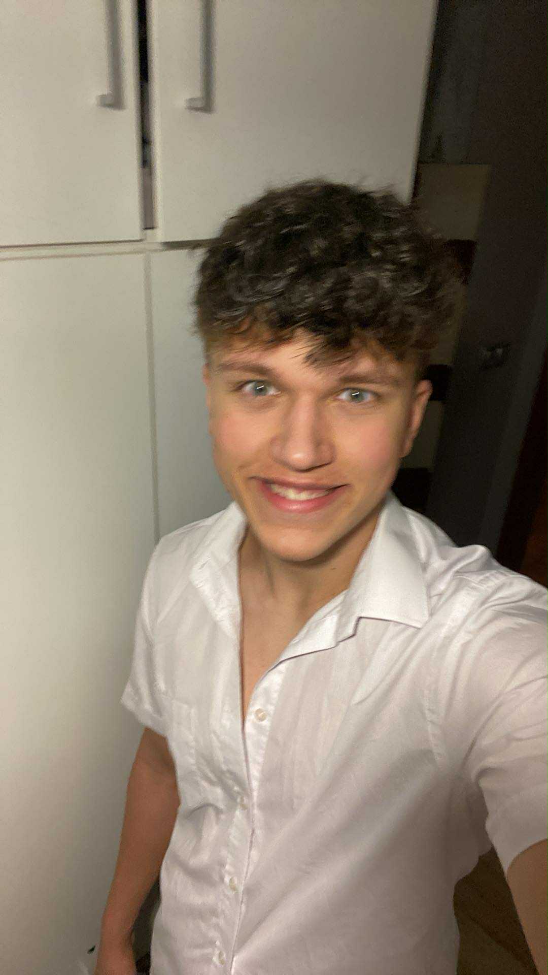 AttftgQrDQ3Rw c8L4Czs wlPLQtaBH1yY z73GvFWCJcg