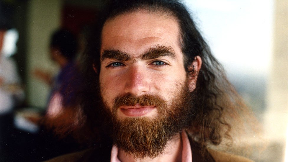  107136435 hi054259739 2384281089