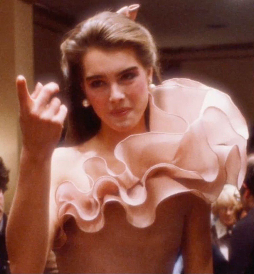 Photo 2025 12 15 19 07 28