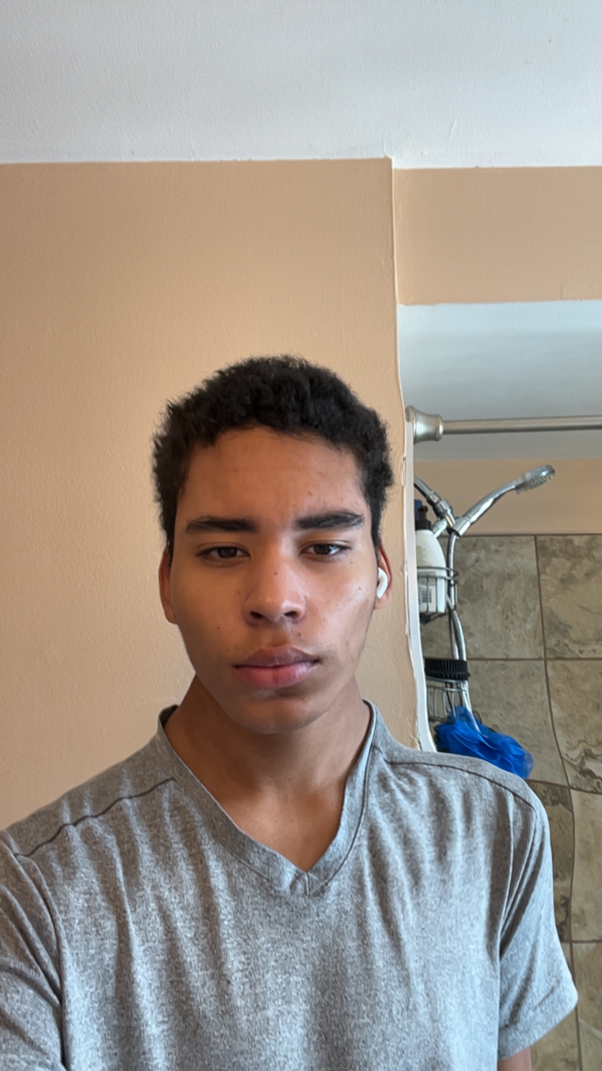 Retouch 2025122317042143