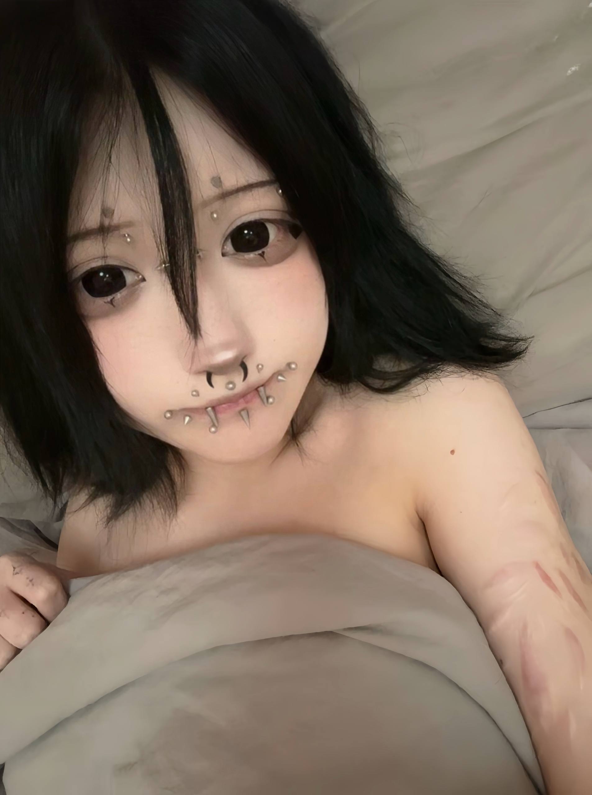 39848093 AE2B 4E06 9BDD 0DB007F0B1E7