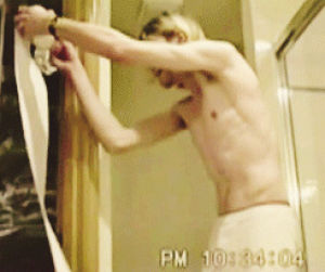 9e98b544f63dd038d8b9f3aa0675d335