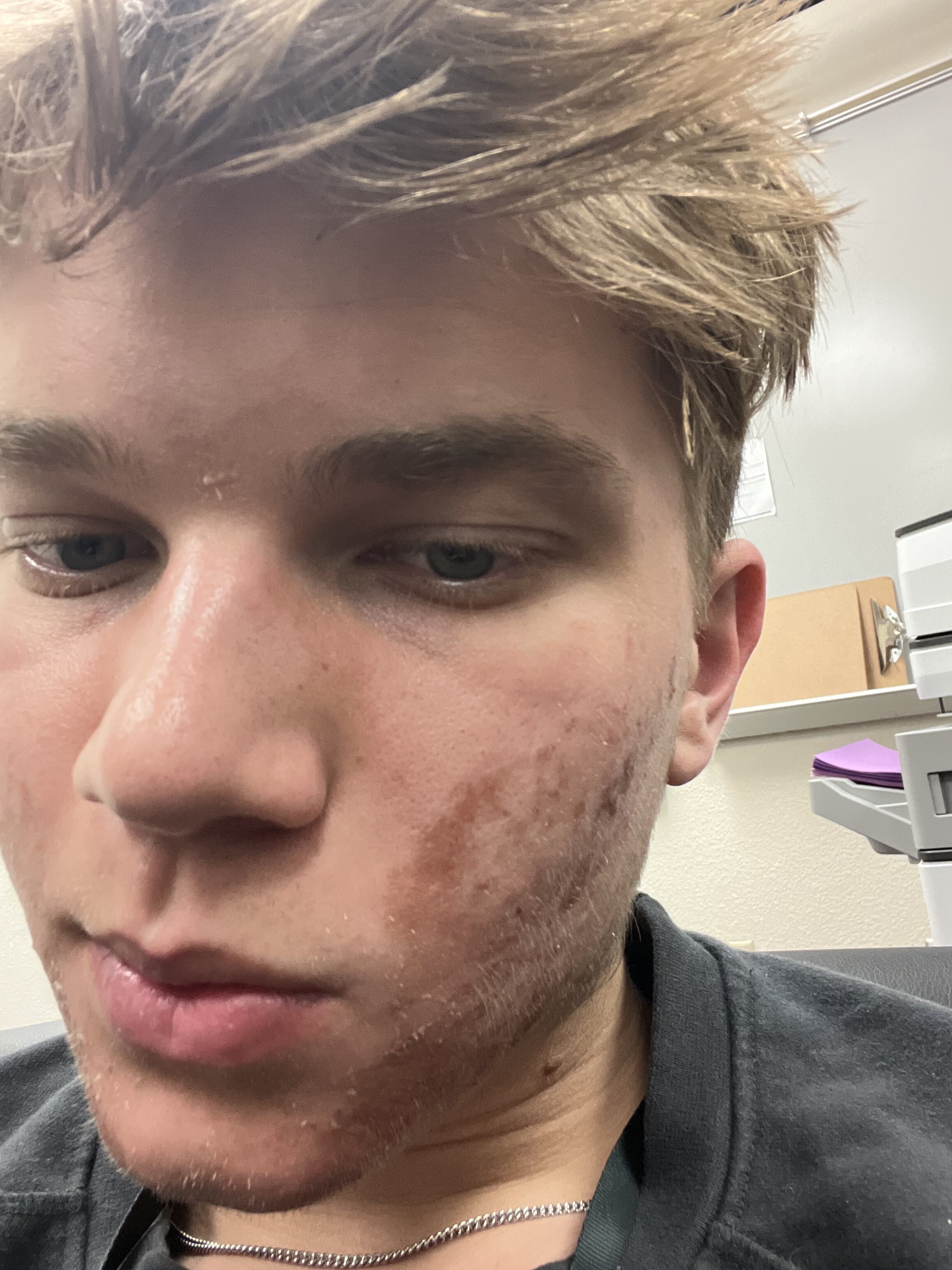 70162053674  447BCADE B956 49F0 8C56 ECD0FC37D087