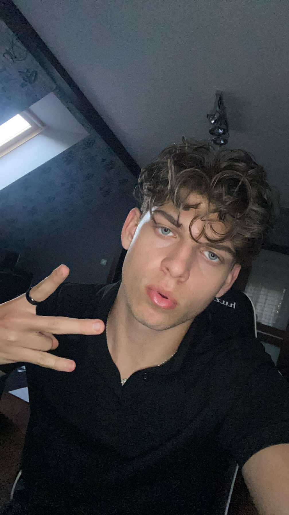 552826768 24786599227700315 5482598224830602723 n