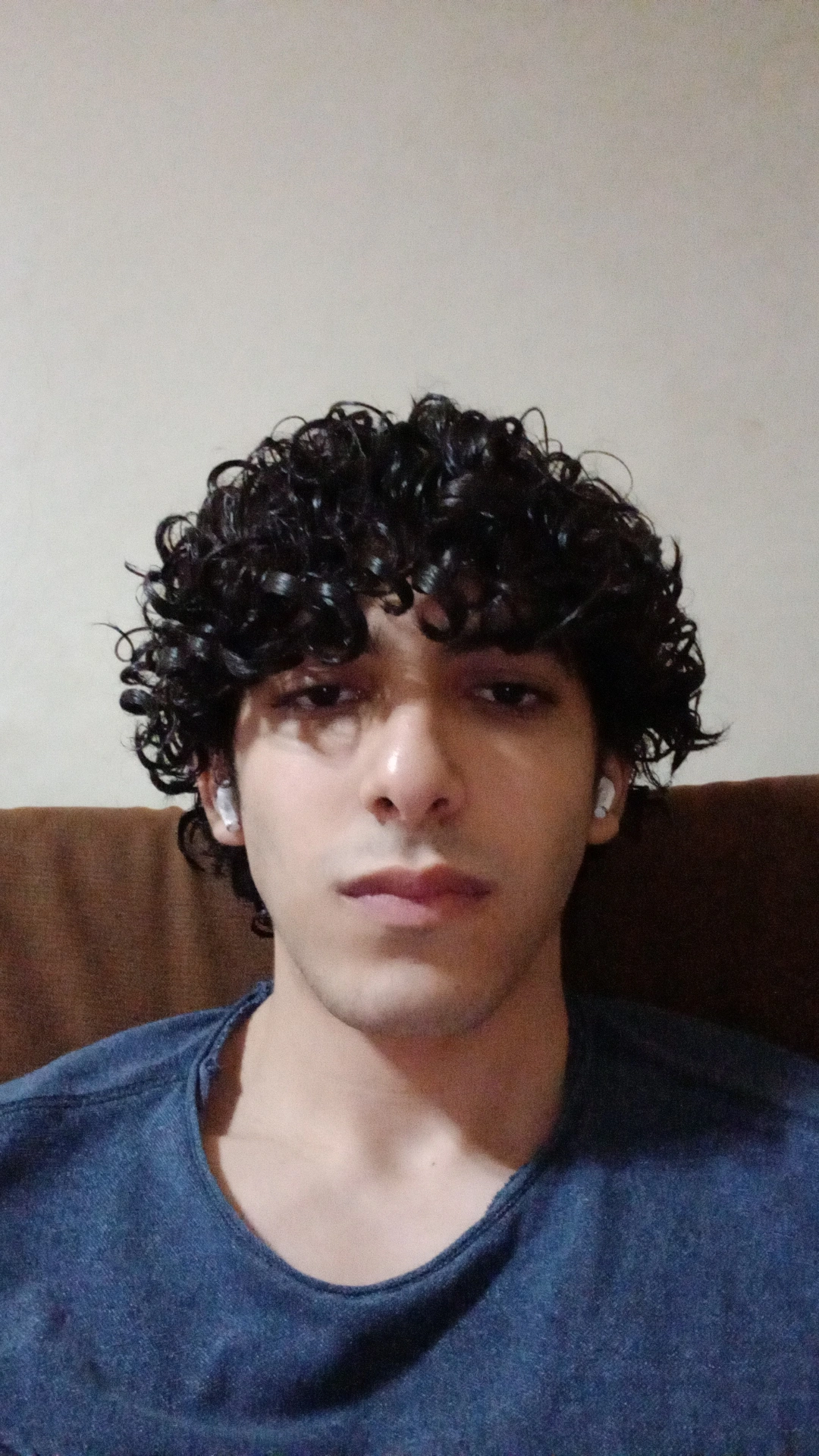1000489079
