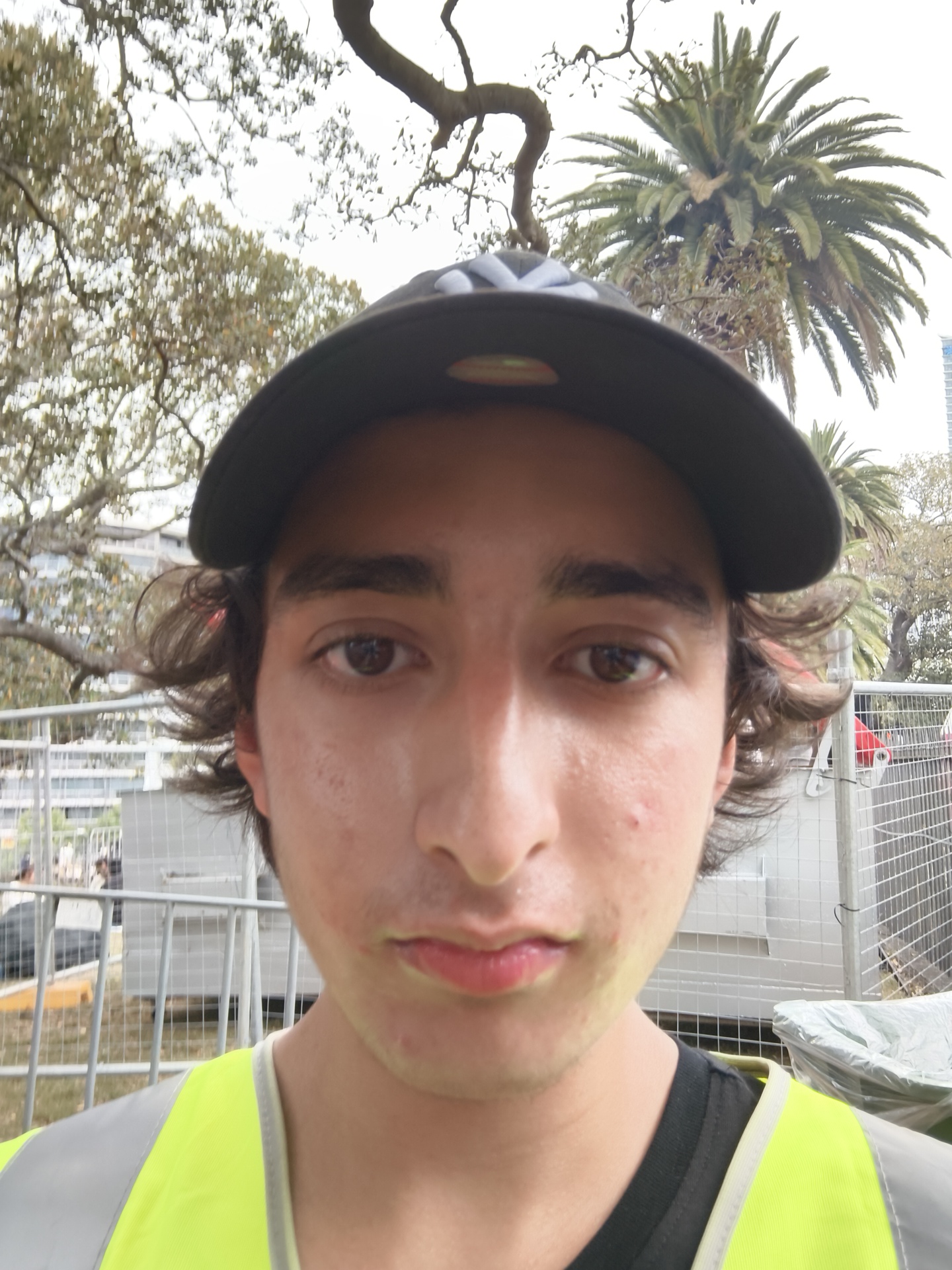 5709486 17671582299938393532396736122047