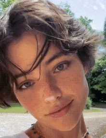 Gio scotti giovanna italienne clov rocketter caserne