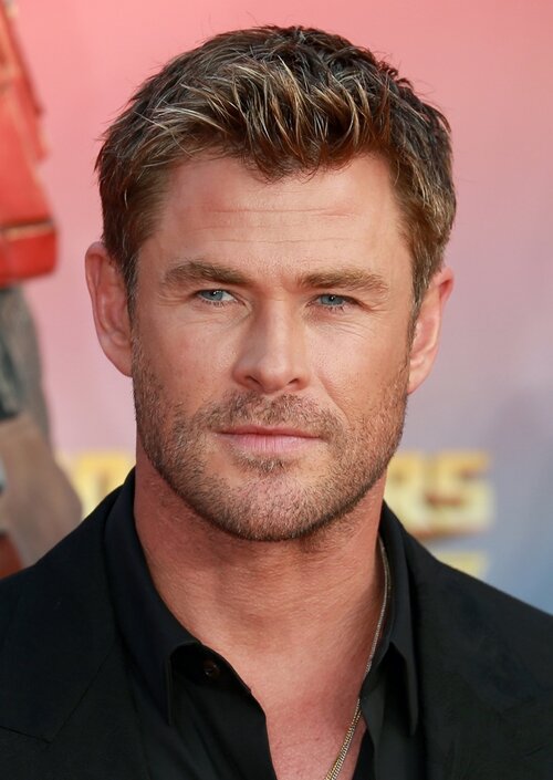 Chris-Hemsworth-Textured-Crew-Cut-Heart-Shaped-Face.jpg
