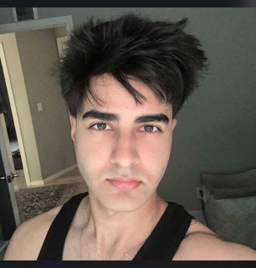 7940C476 3219 4AF0 8D70 67E02845CBF8