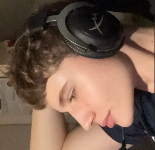 Captura de pantalla 2025-12-16 231800.png