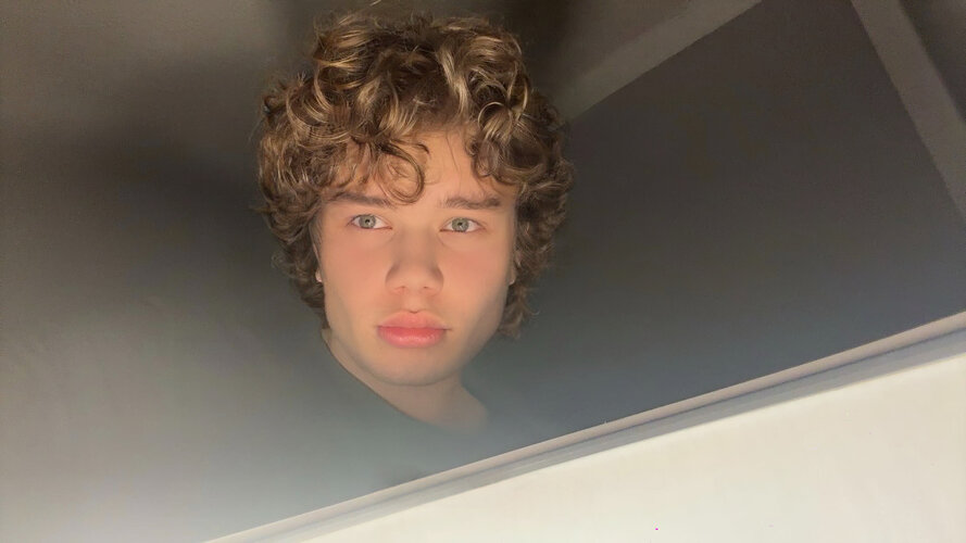 A6645F27 38E5 4B45 88BF C0ECB10B71CC