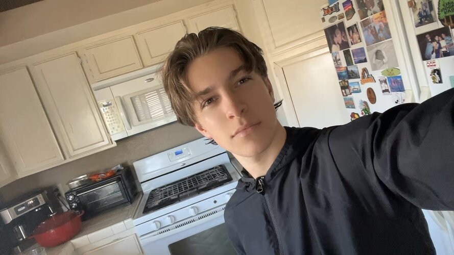 Temp image 998E9B51 F52B 4A7B 974D 5B7C7D3CB560