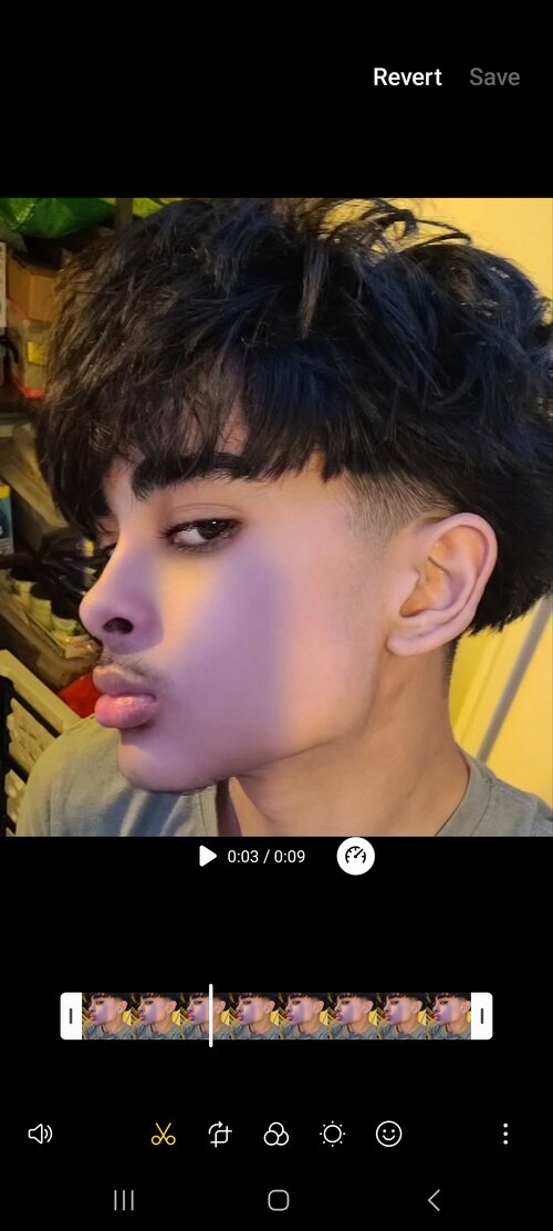 Screenshot_20251220_151748_Video Editor.jpg