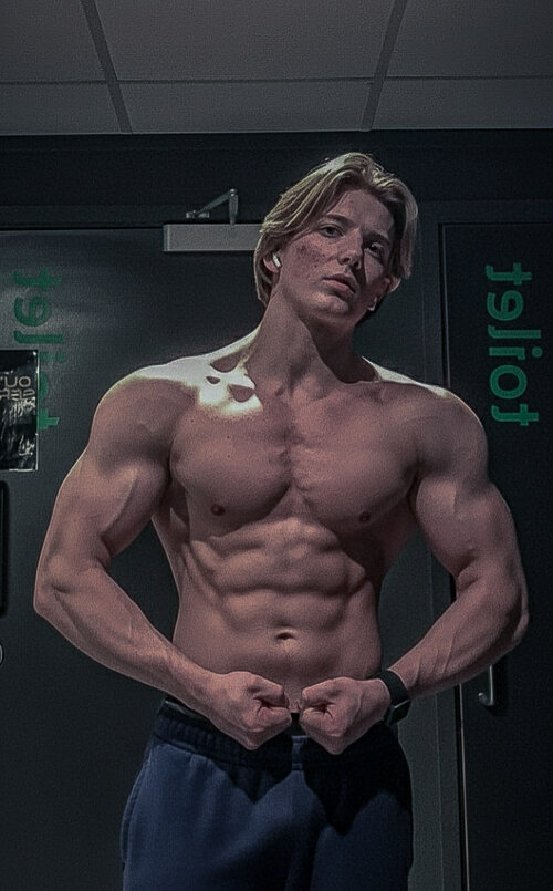 retouch_2025122715595282 (2).jpg