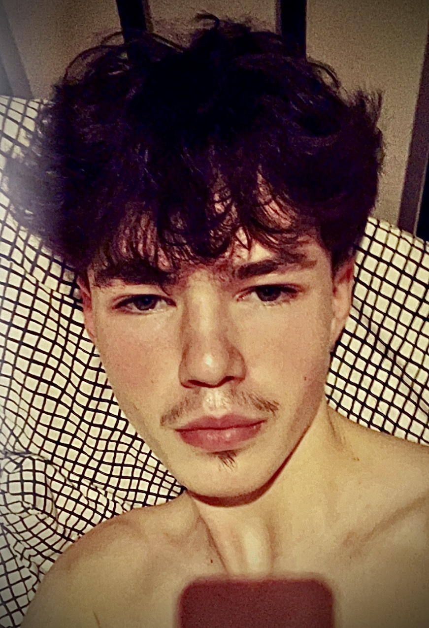 B813A1A3 C639 42A0 BC16 C4007DAB5691