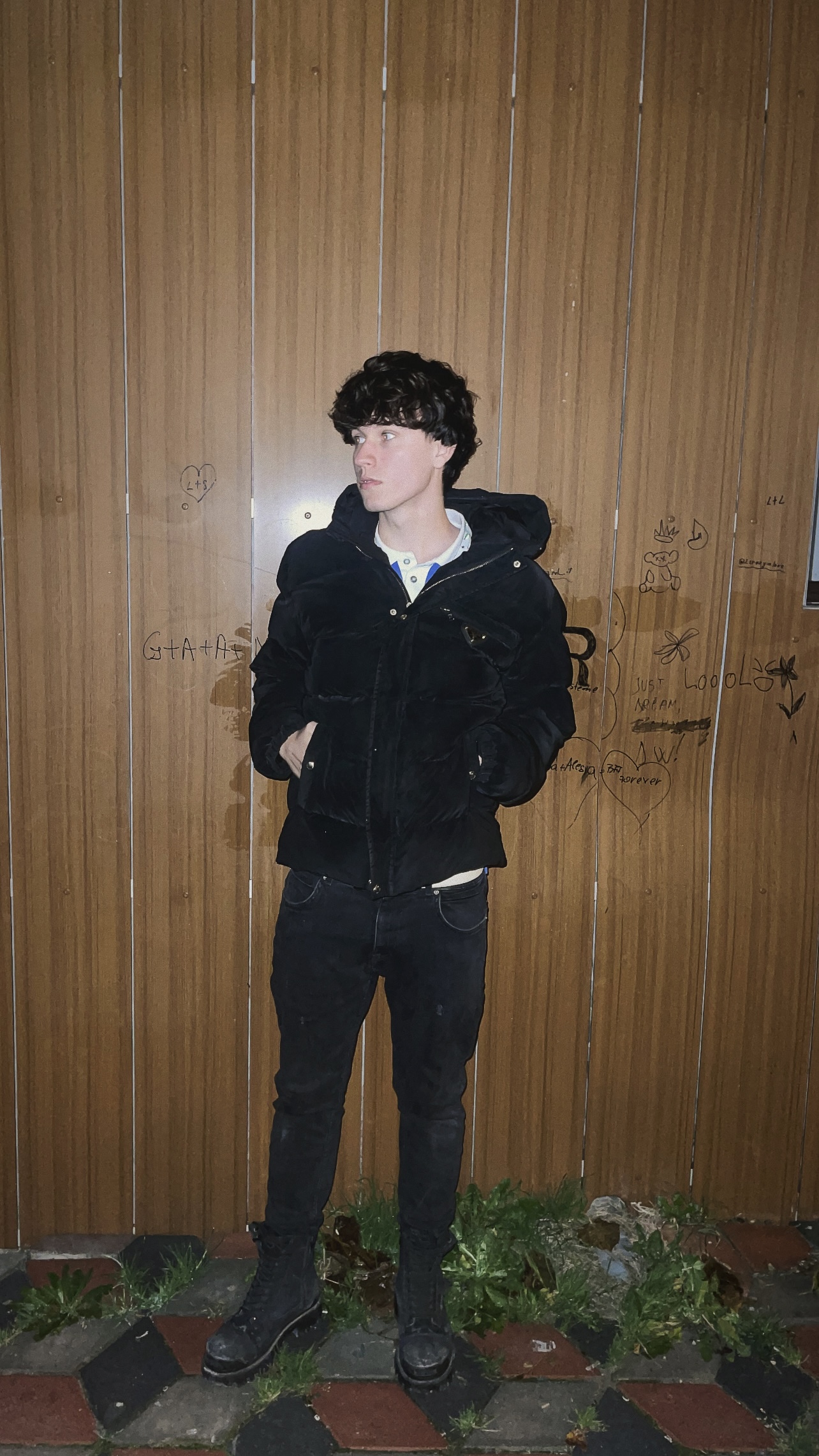 F7873329 48F4 47ED 87EC 971F9C277845