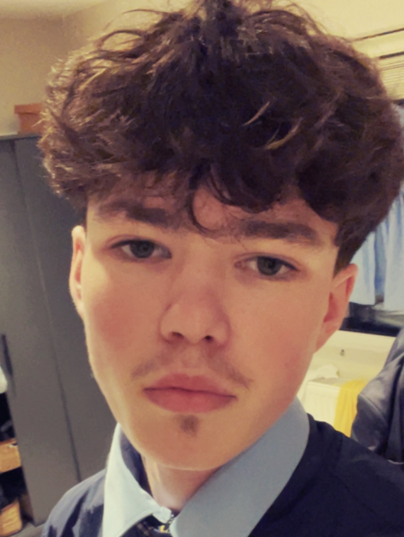 56CFAA44 6300 4591 A854 27024CC30111