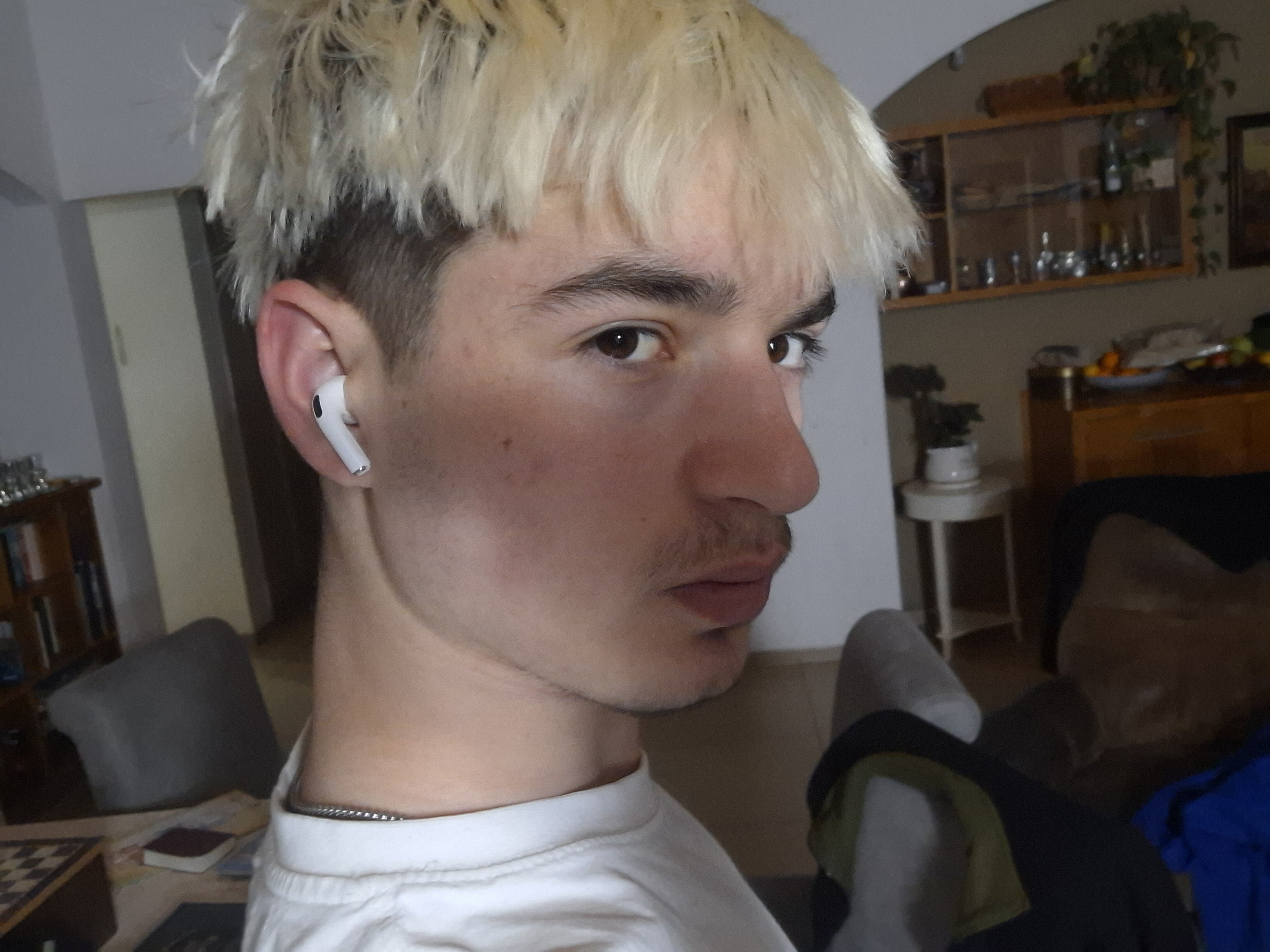 17680178928714608705465358964618