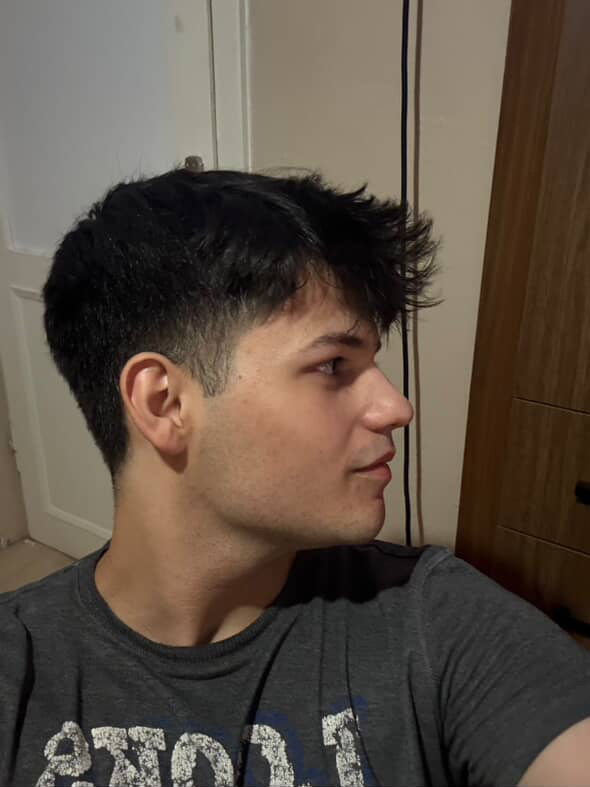 7B7BA2C0 2C0B 4A3B A615 278EFC99B00E