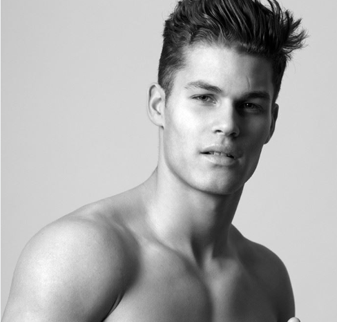 Screenshot 2025 04 15 210326