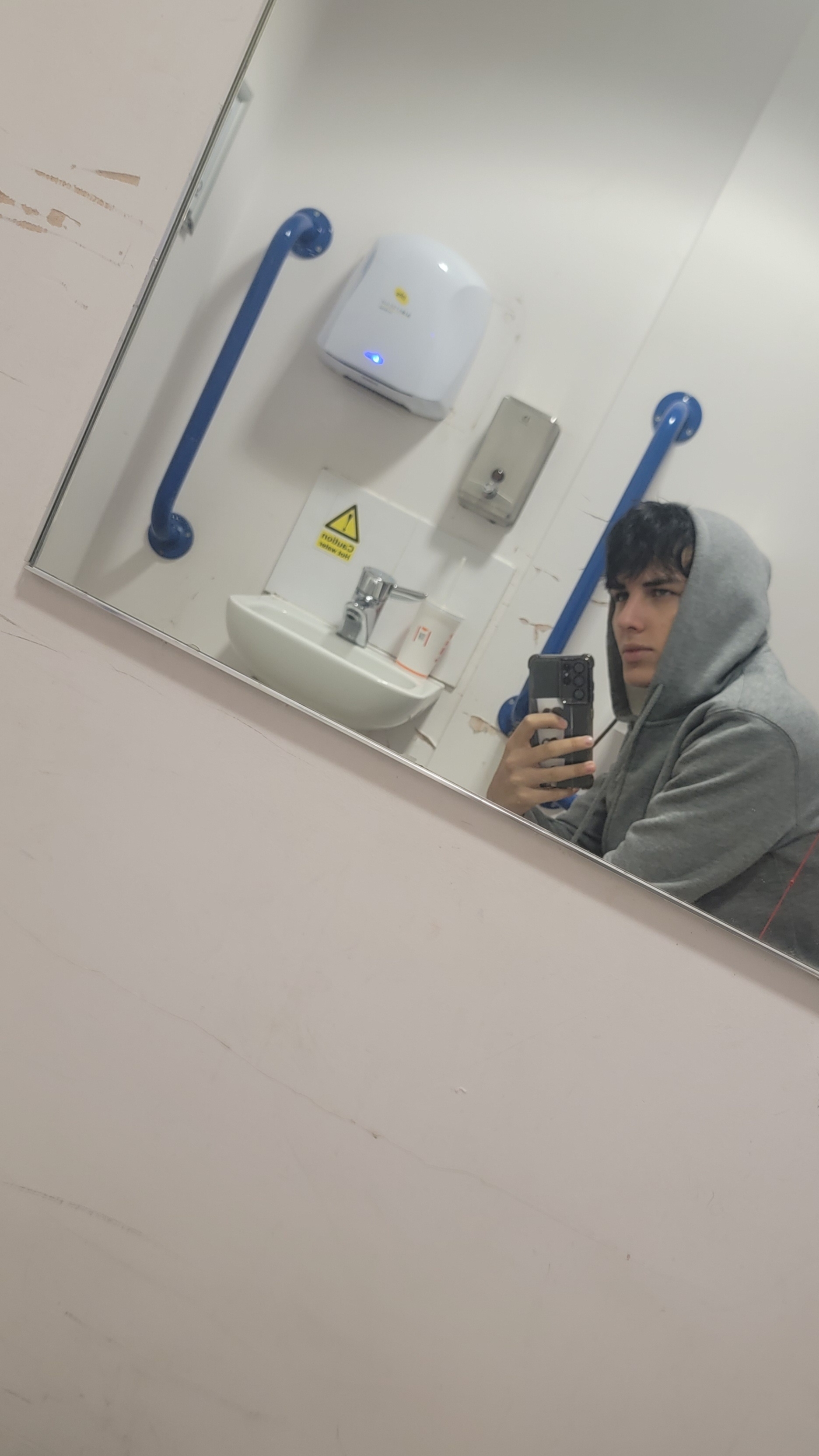 1000041268